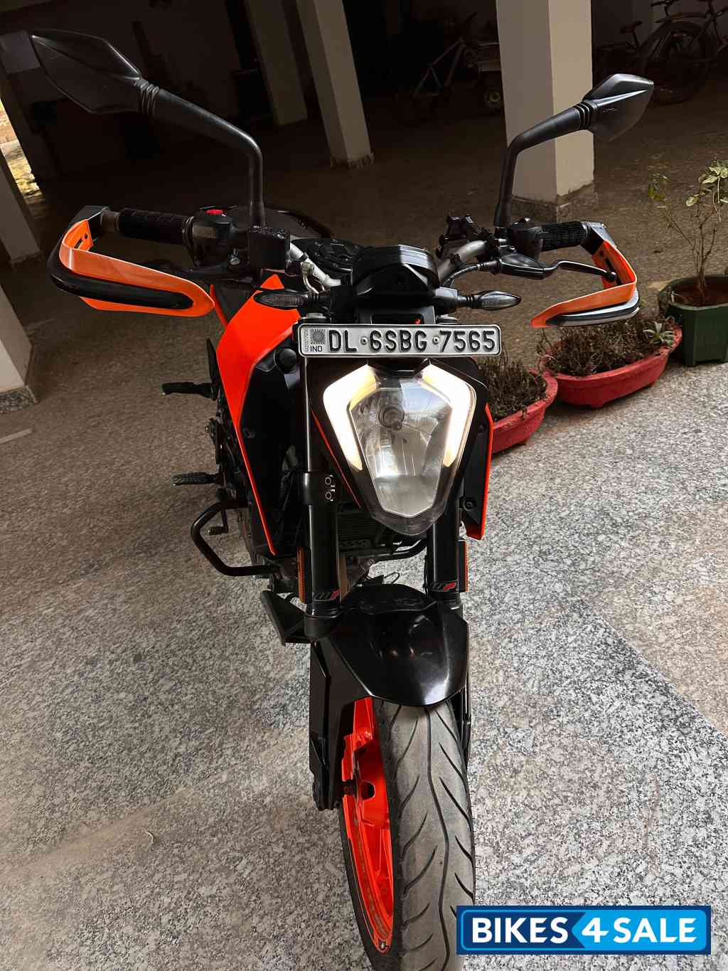 Orange Black KTM Duke 200 ABS