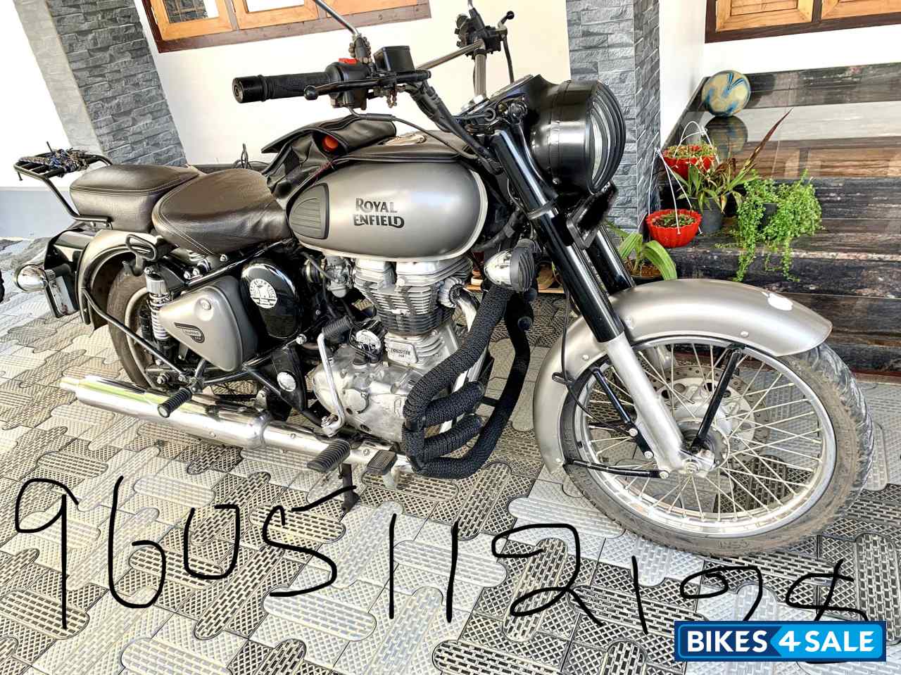 Gun Metal Grey Royal Enfield Classic 350