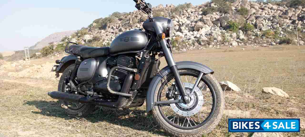 Midnight Grey Jawa Midnight Grey