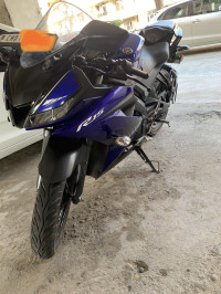 Yamaha YZF R15 V3