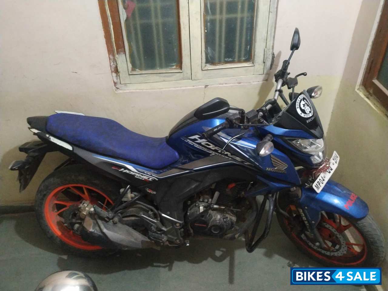 Stylish Blue Special Edition Honda CB Hornet 160R