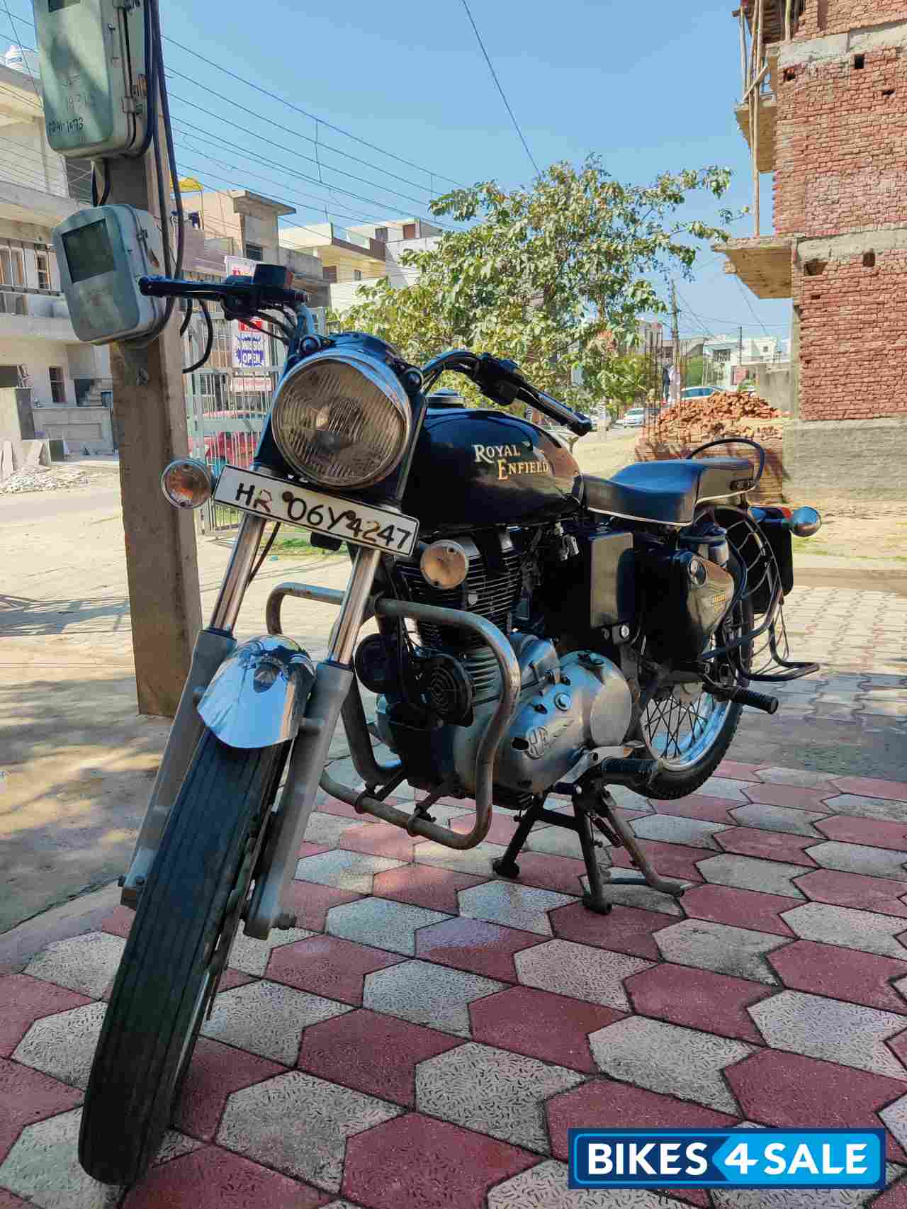 Black Royal Enfield Bullet Electra