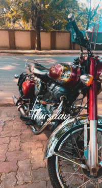 Maroon +crome Royal Enfield Classic Chrome