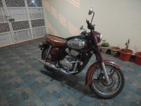Maroon Jawa Jawa