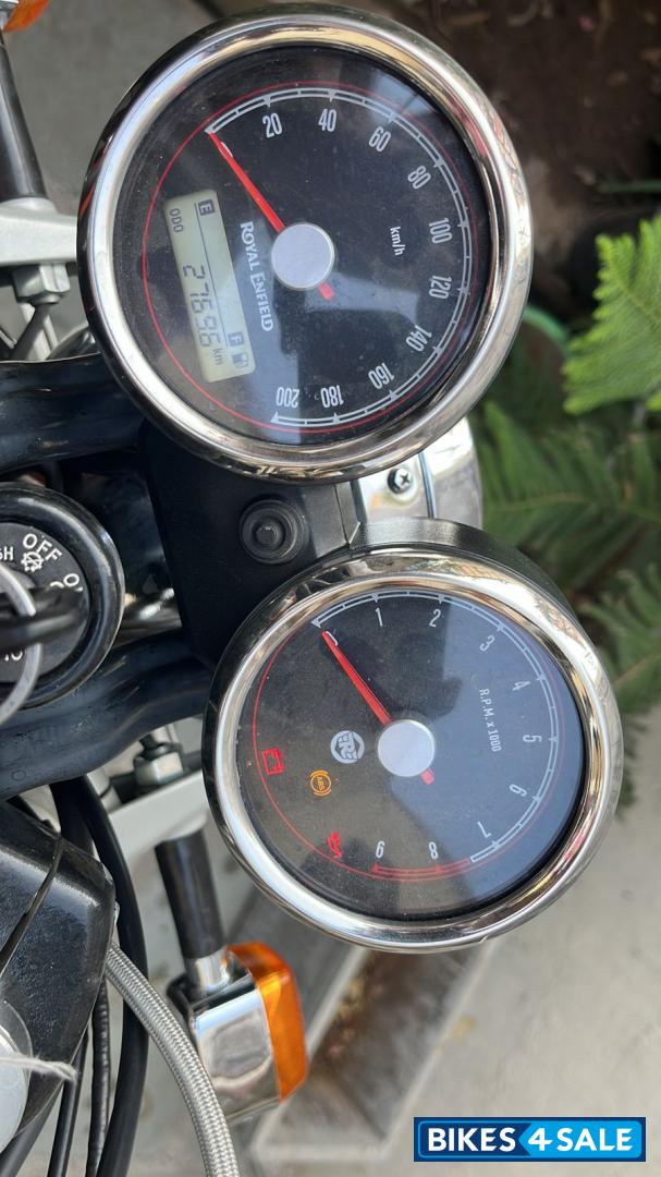 Royal Enfield Interceptor 650 120th Year Anniversary Edition