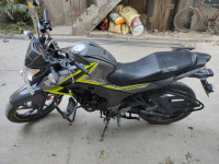 Mat Black Honda CB Hornet 160R