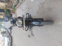 Bajaj Avenger Street 220