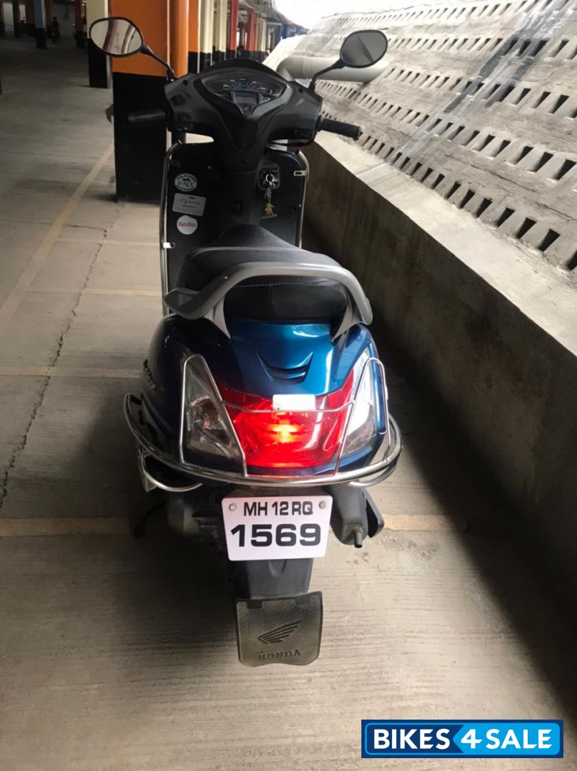 Trance Blue Metallic Honda Activa 5G Trance Blue Metallic Honda Activa 5G
