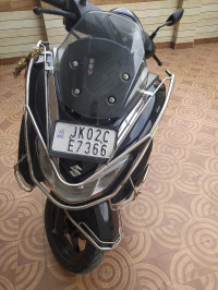 Suzuki Burgman Street