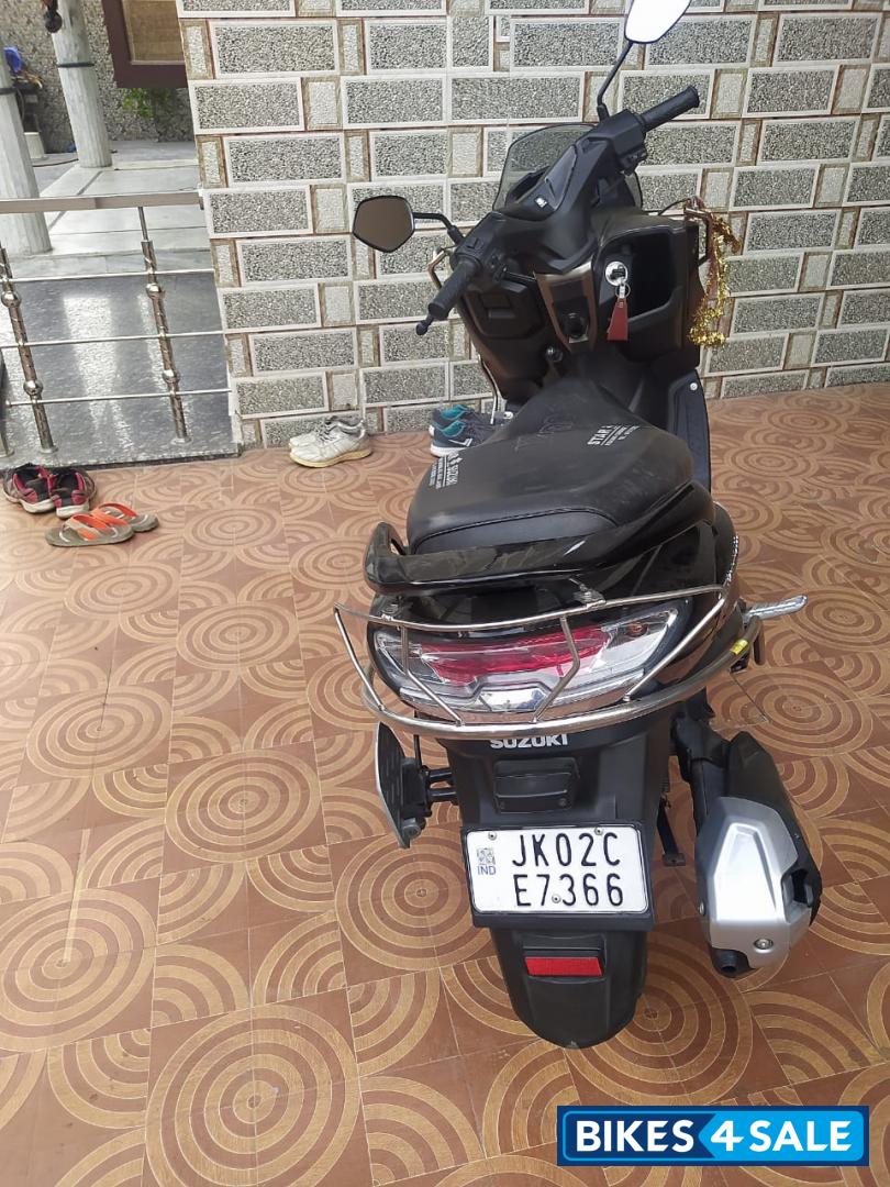 Suzuki Burgman Street