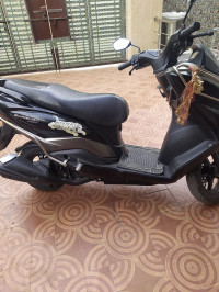 Suzuki Burgman Street