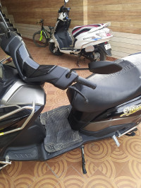 Suzuki Burgman Street