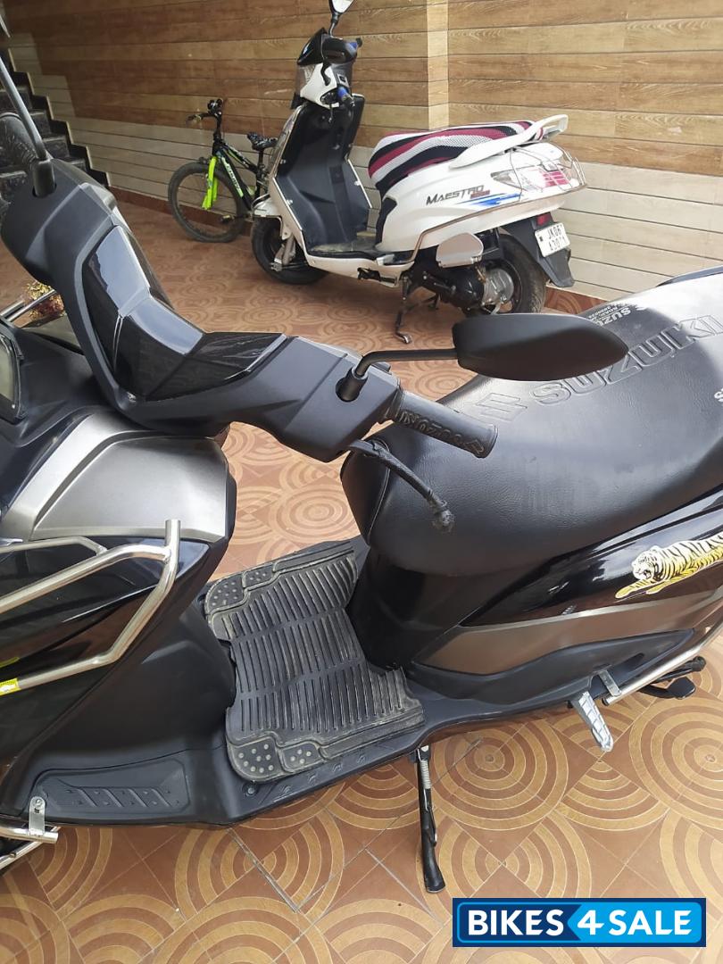 Suzuki Burgman Street