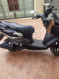 Suzuki Burgman Street