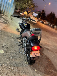 Bajaj Avenger 220 DTS-i