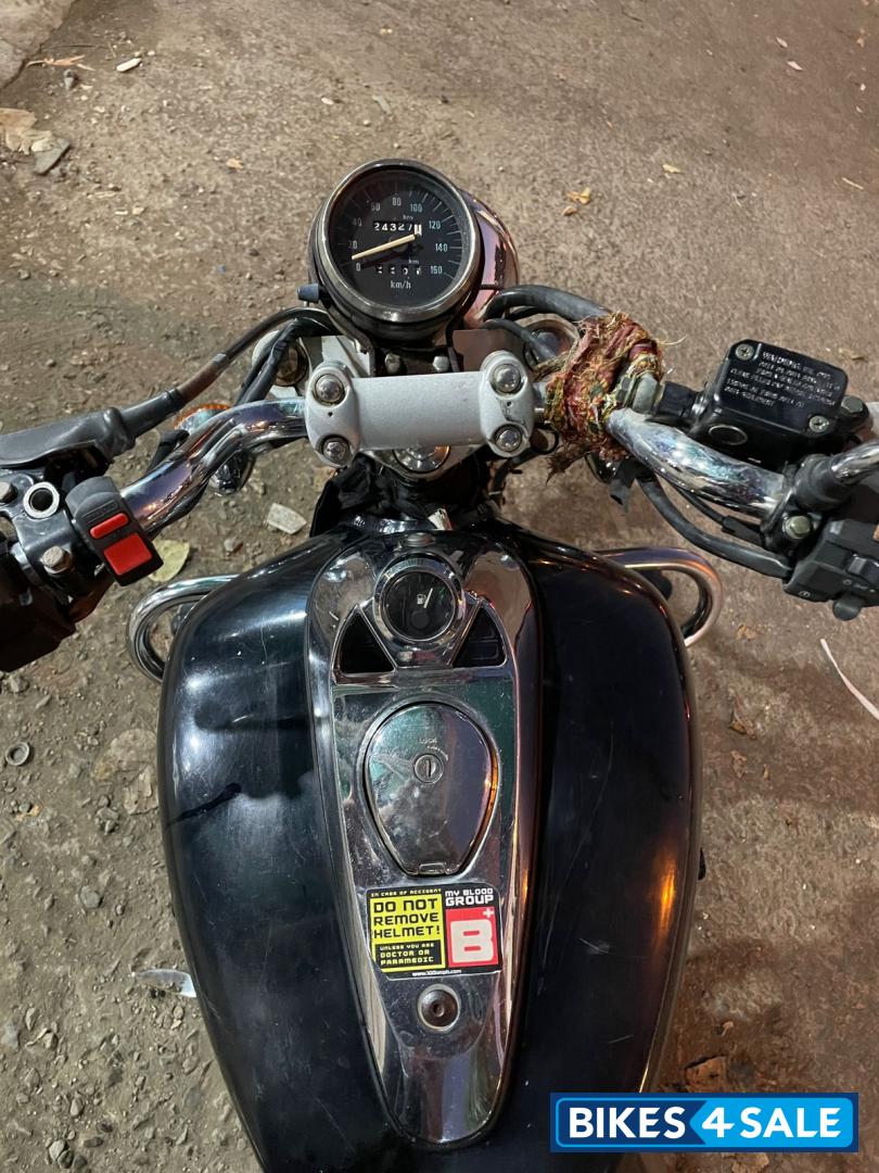 Bajaj Avenger 220 DTS-i