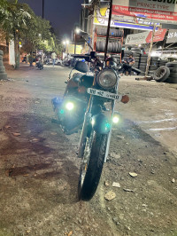 Bajaj Avenger 220 DTS-i