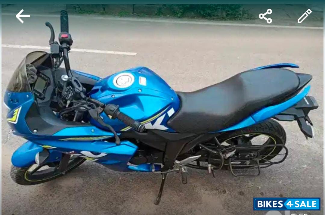 Suzuki Gixxer SF