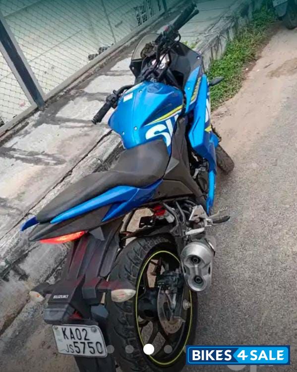Suzuki Gixxer SF