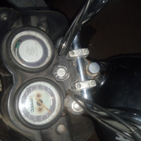 Black Bajaj Platina 100 ES