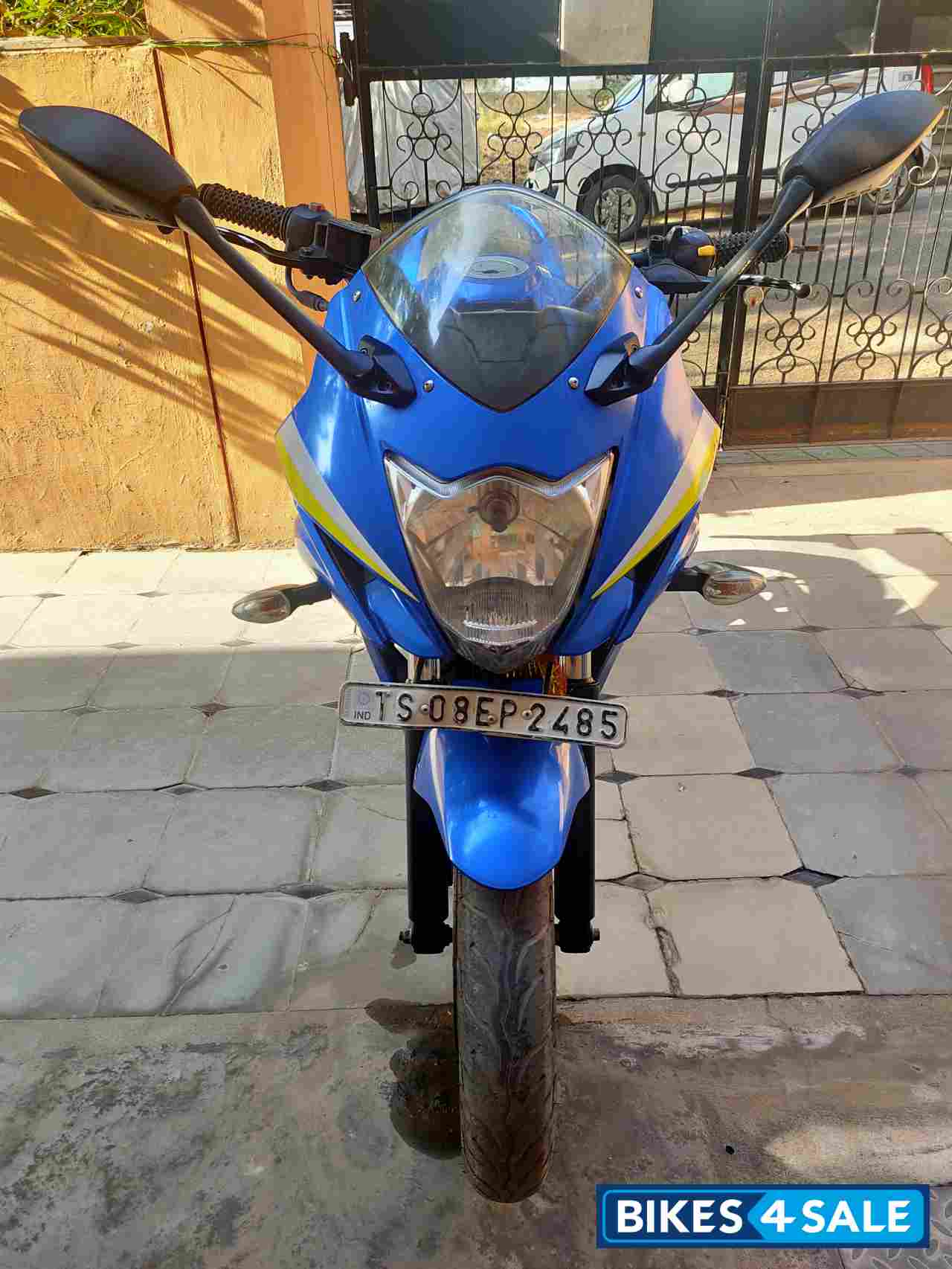 Suzuki Gixxer SF
