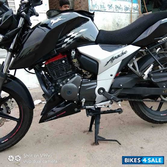 TVS Apache RTR 160 4V