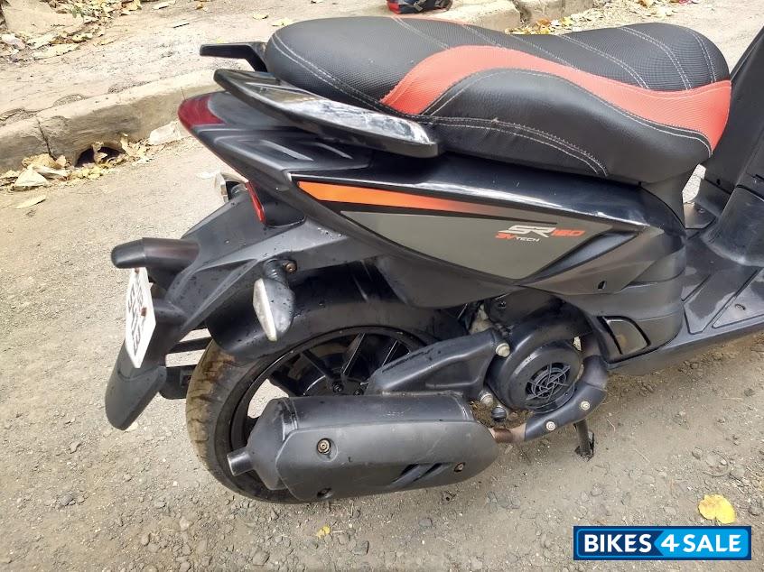 Grey White Aprilia SR 160 Std ABS