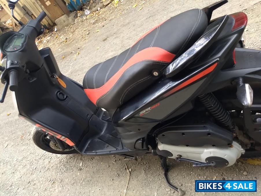 Grey White Aprilia SR 160 Std ABS