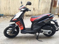 Grey White Aprilia SR 160 Std ABS