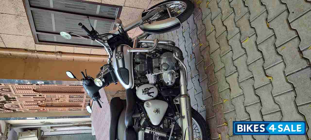 Royal Enfield Classic 350