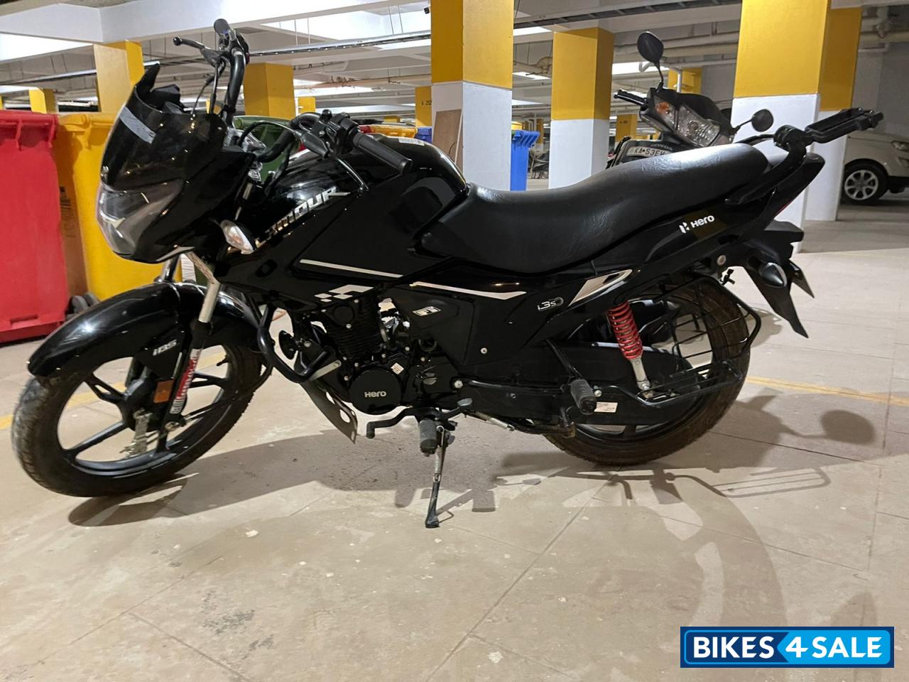 Black Hero Glamour Xtec