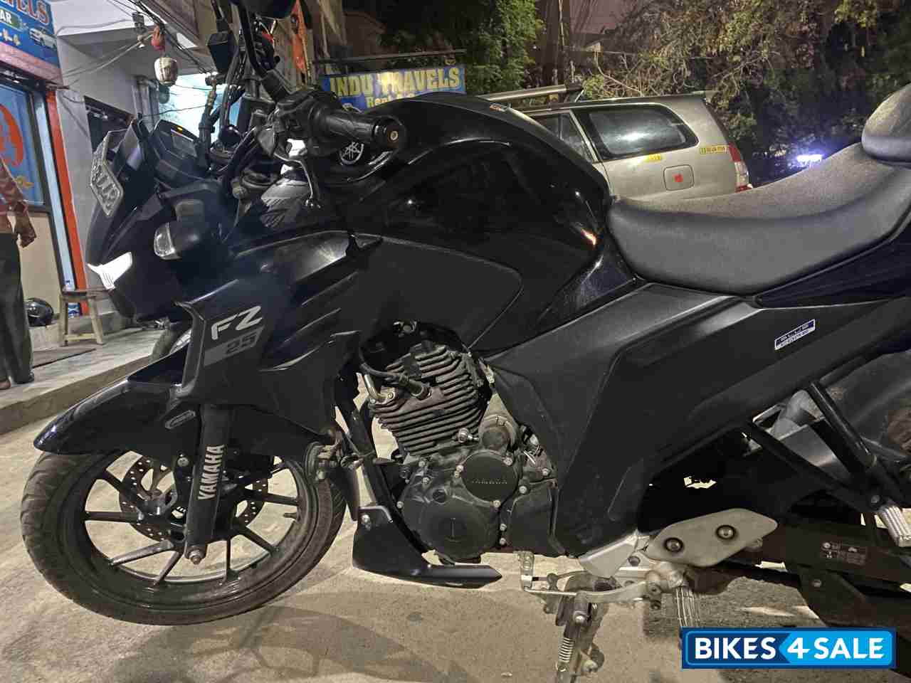 Black Yamaha FZ 25 BS6