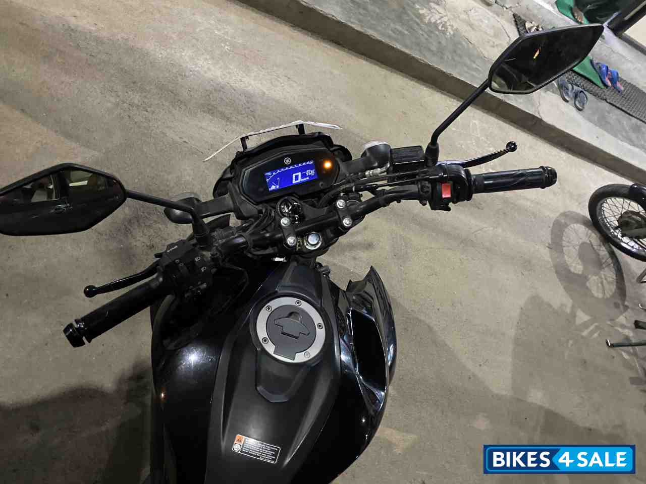 Black Yamaha FZ 25 BS6