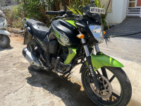 Green And Black Yamaha FZ-S