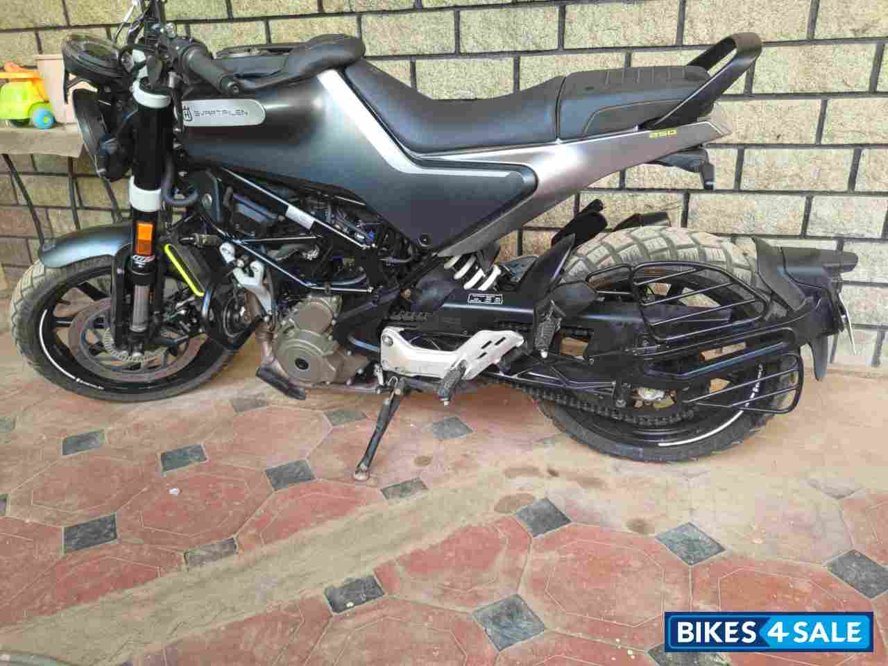 Husqvarna Svartpilen 250 2020