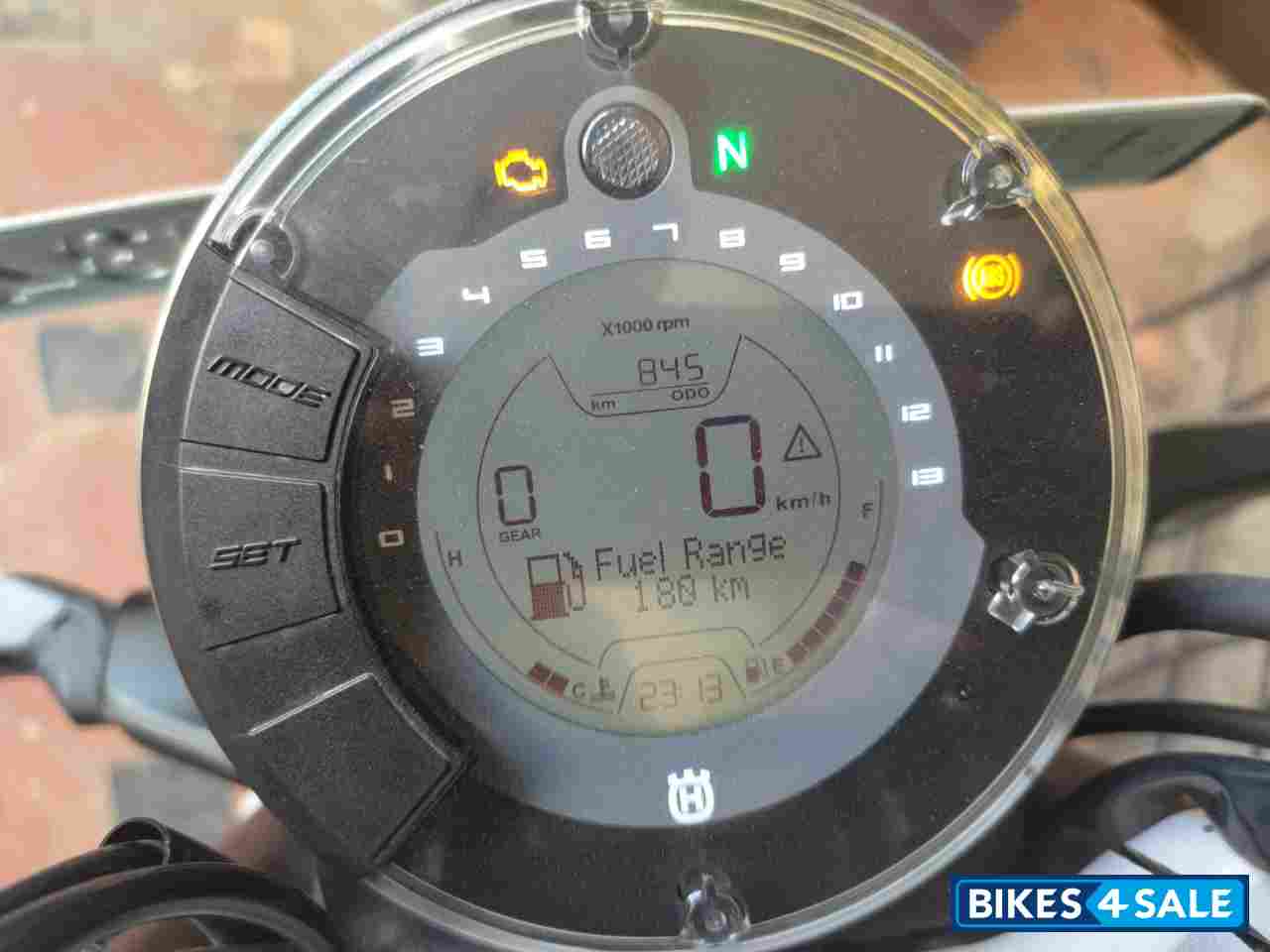 Husqvarna Svartpilen 250 2020