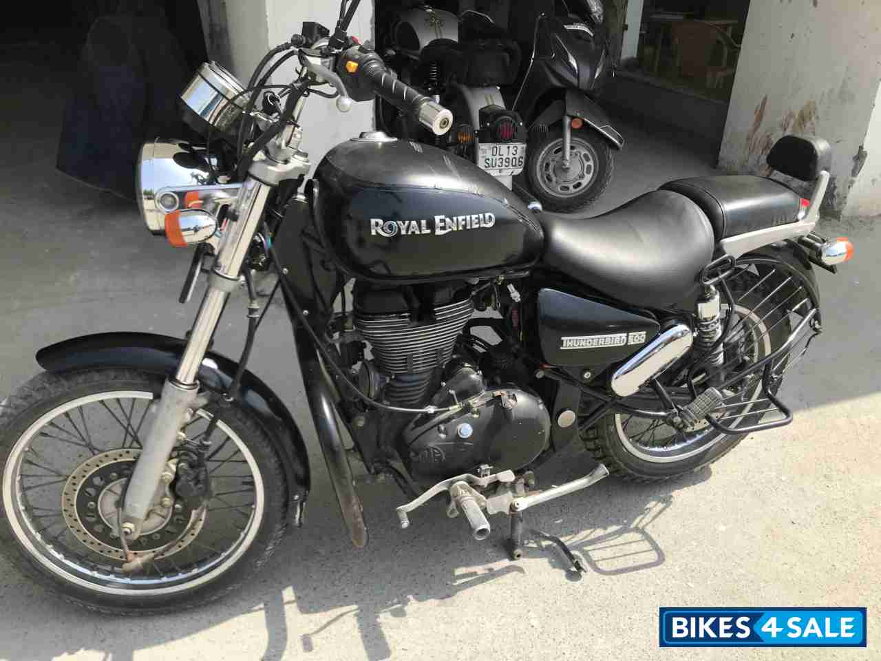 Royal Enfield Thunderbird 500