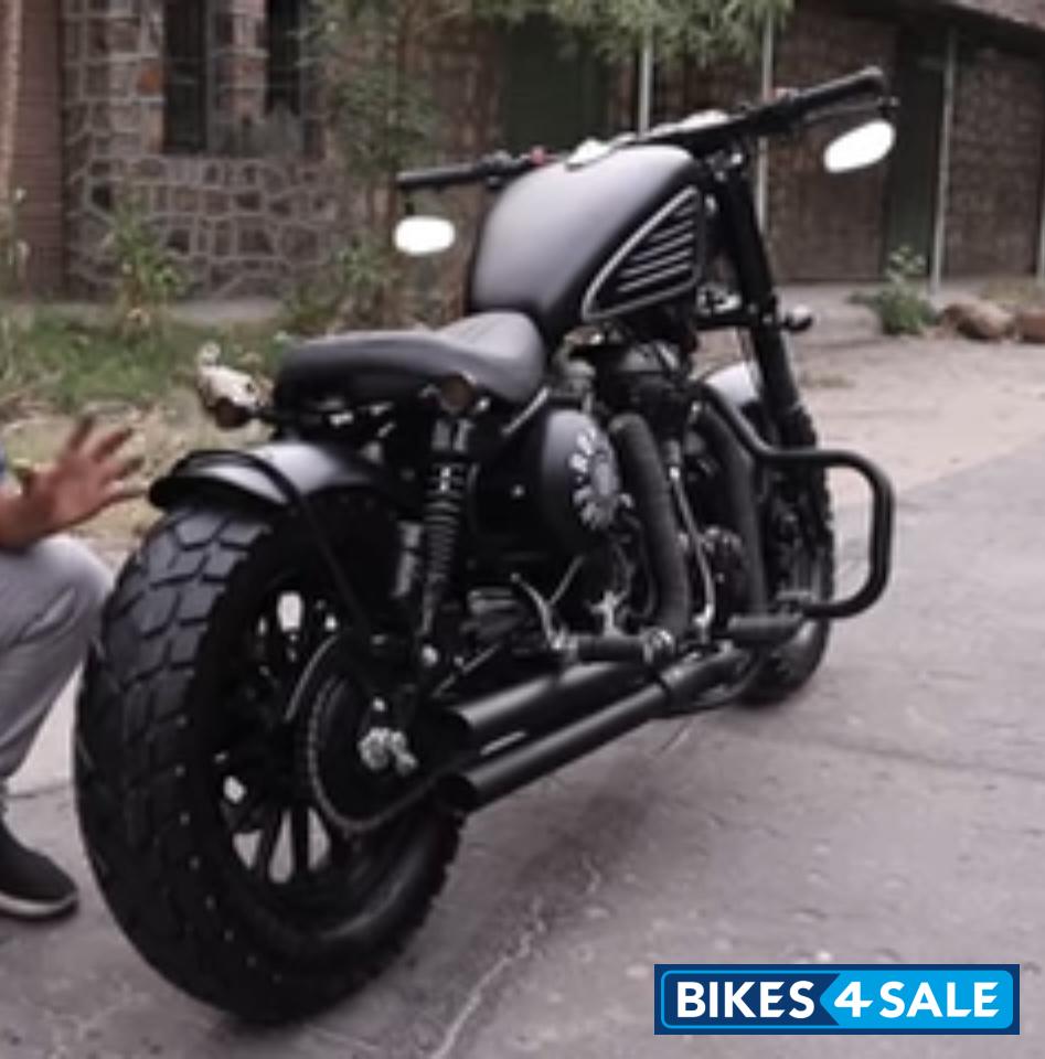 Royal Enfield Classic 350 Redditch Blue