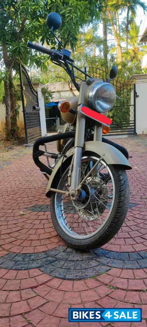 Desert Storm Royal Enfield Classic Desert Storm