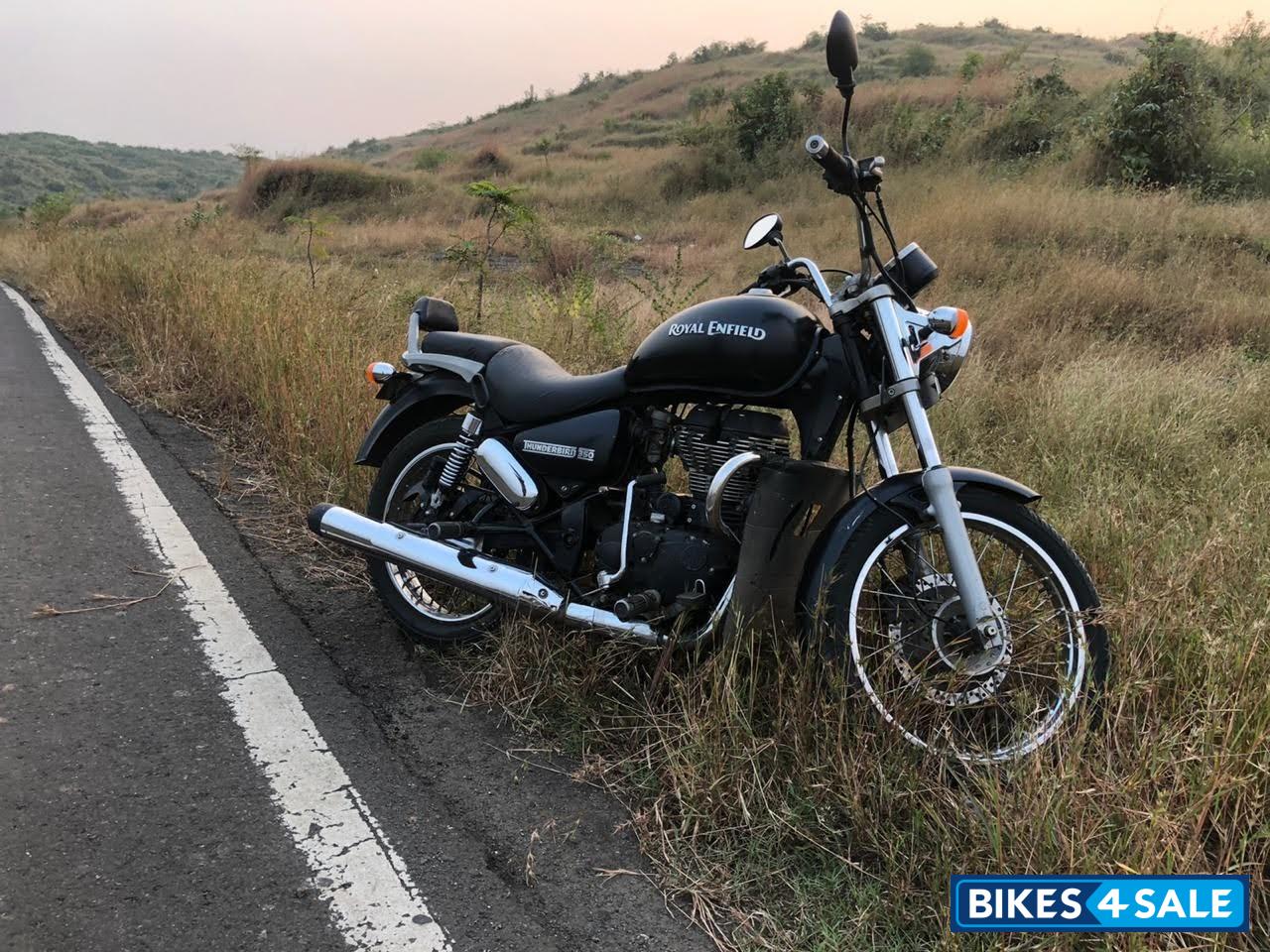 Royal Enfield Thunderbird