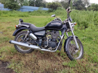 Royal Enfield Thunderbird