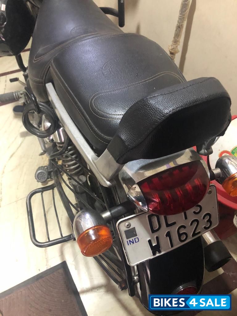 Royal Enfield Thunderbird 500