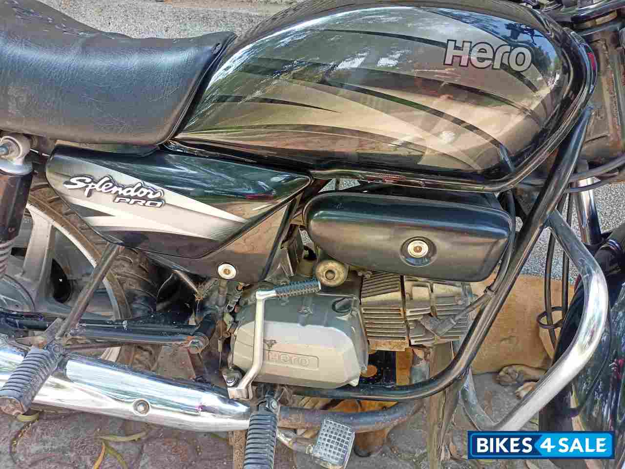 Black Hero Splendor Pro