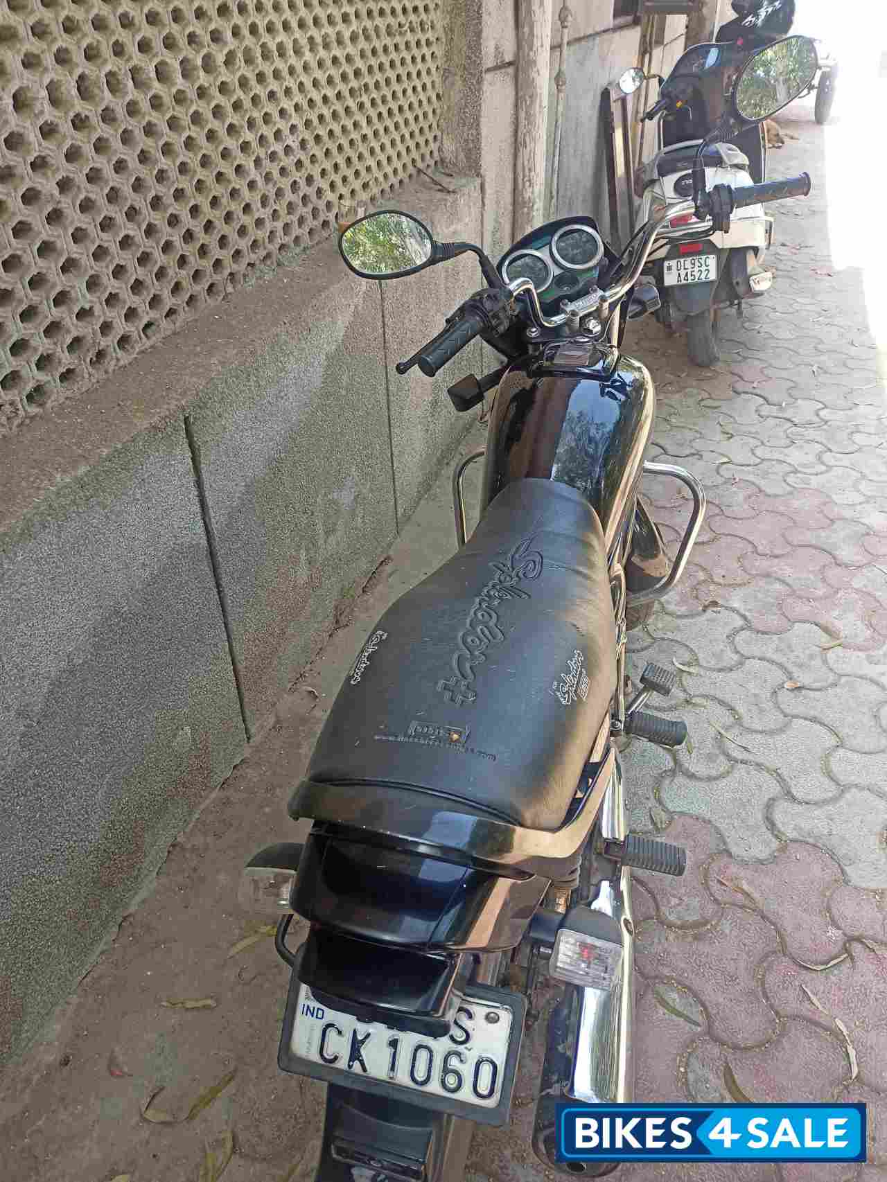 Black Hero Splendor Pro