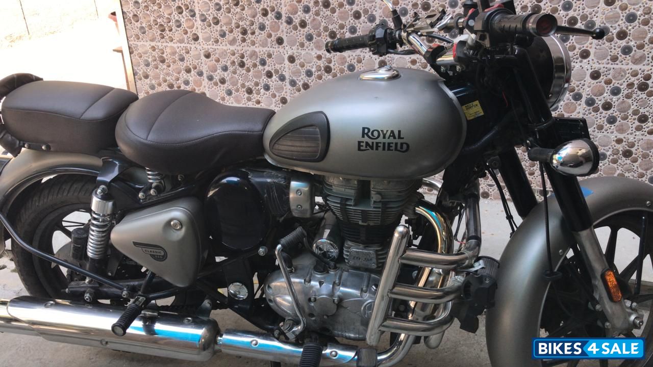Royal Enfield Classic Gunmetal Grey