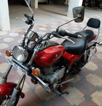 Bajaj Avenger 220 DTS-i
