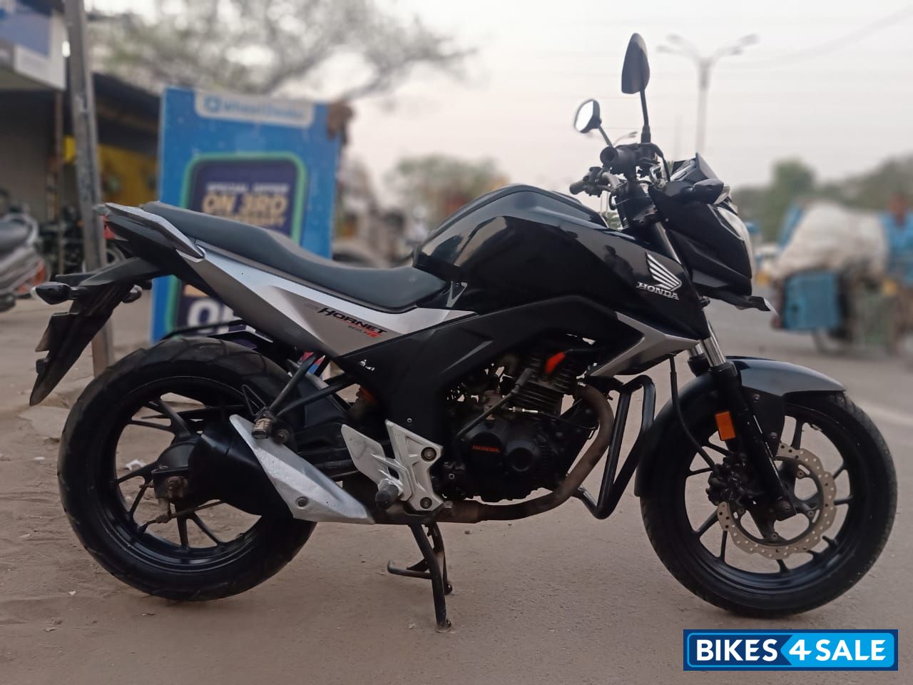 Honda CB Hornet 160R