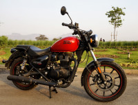 Red Royal Enfield Meteor 350 Fireball