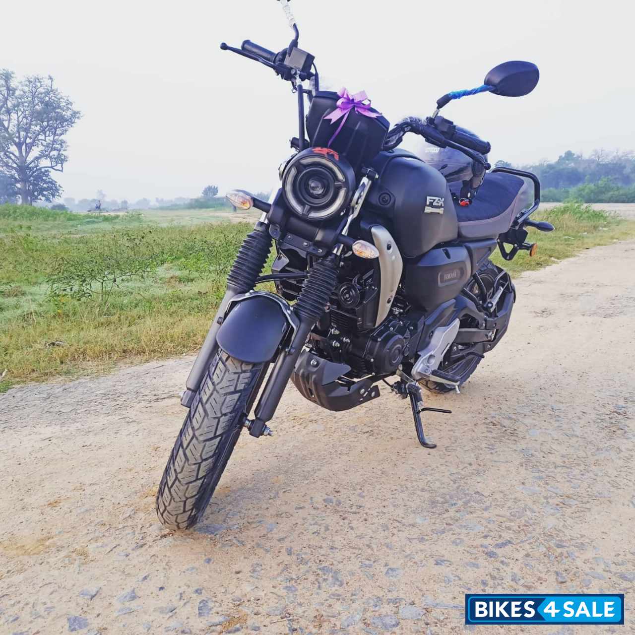 Matt Black Yamaha FZ-X