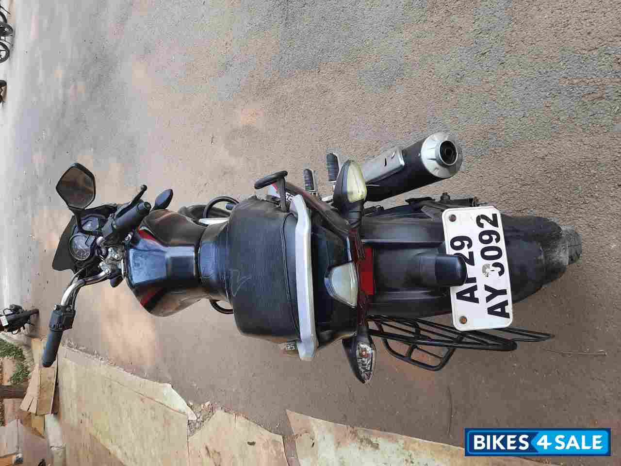 Bajaj Discover 125 ST